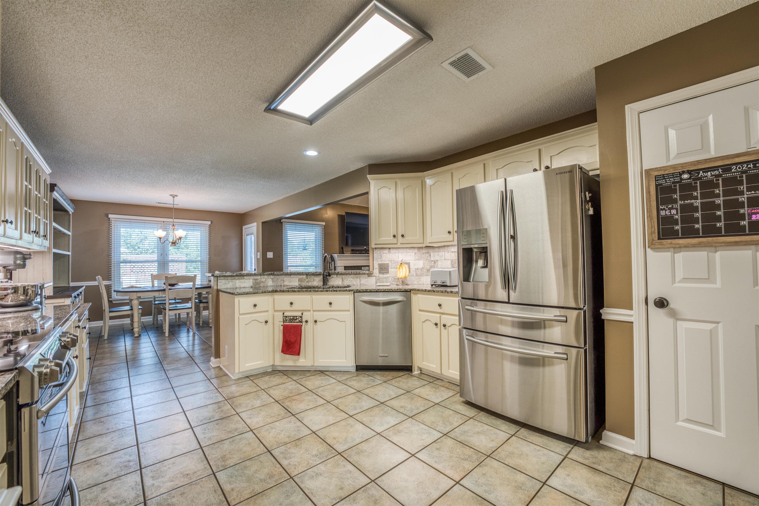 30 Shady Oaks, Oakland, Tennessee image 4