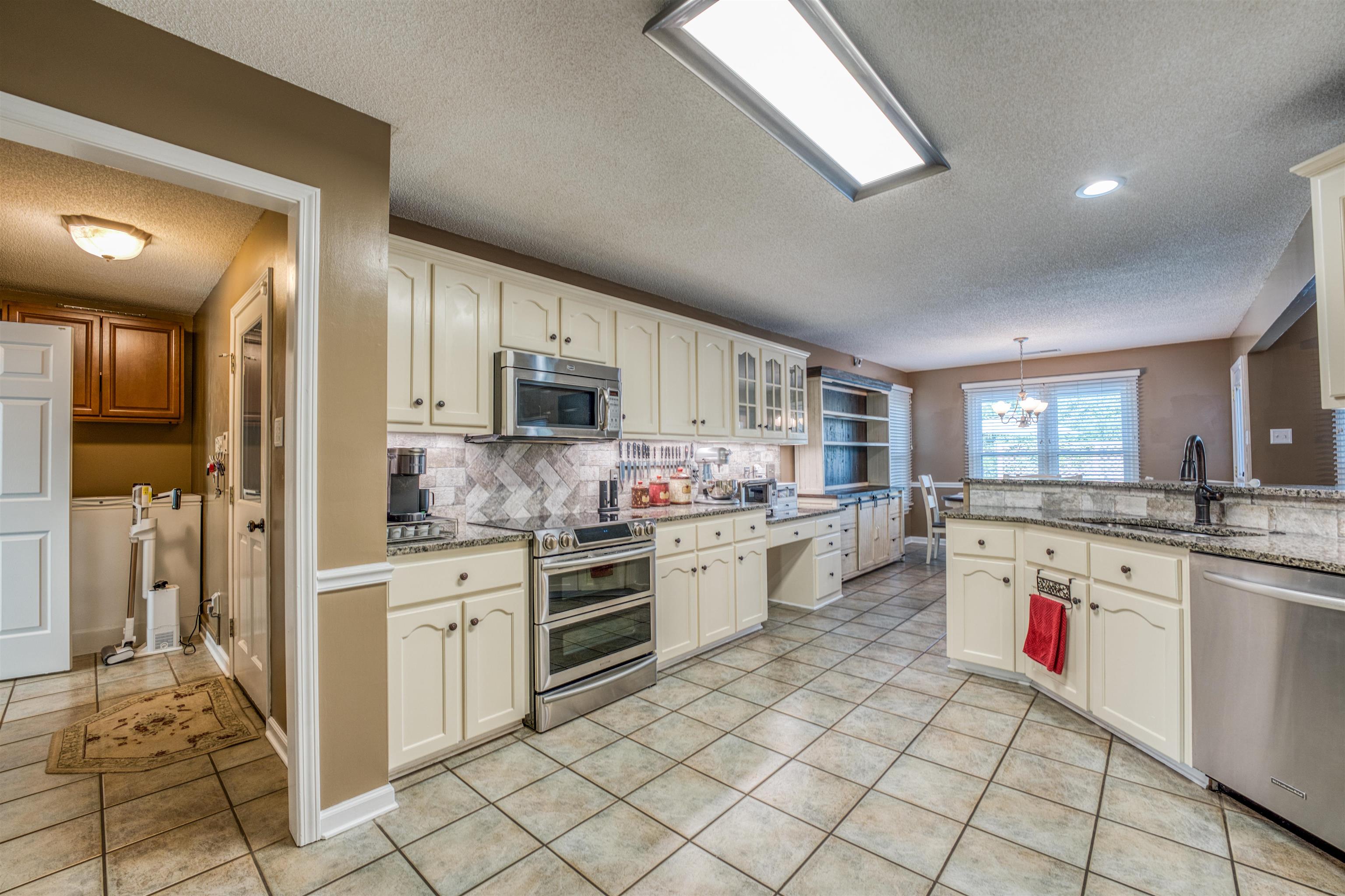 30 Shady Oaks, Oakland, Tennessee image 5