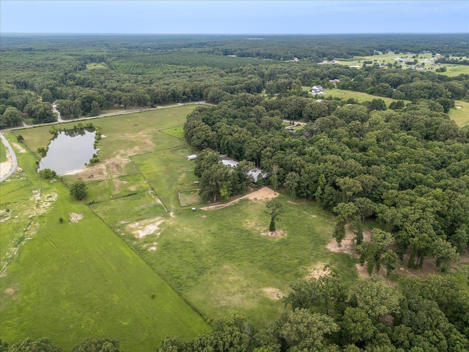 Bird\'s eye view featuring a water view