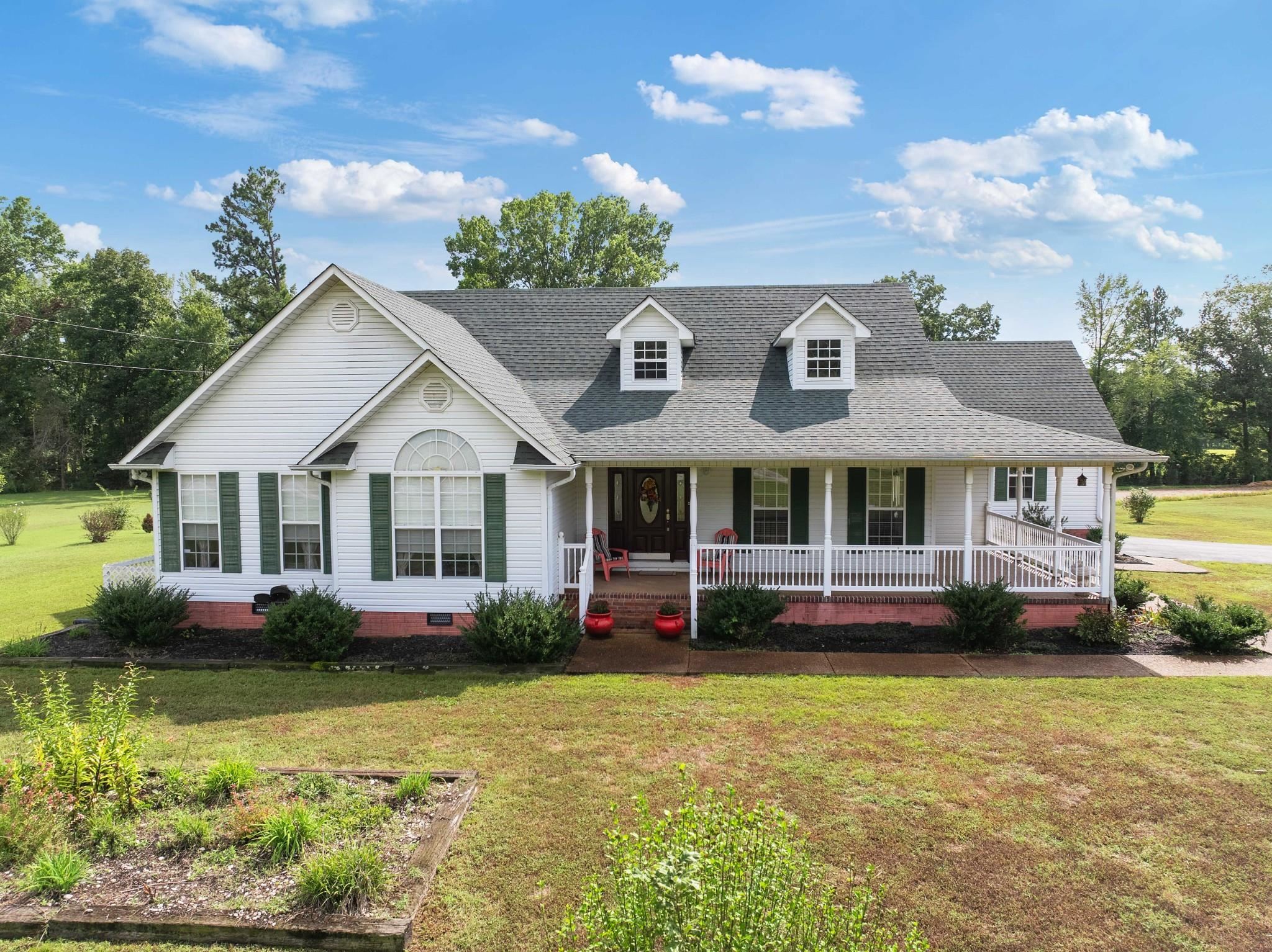 60 Park, Lexington, Tennessee image 2