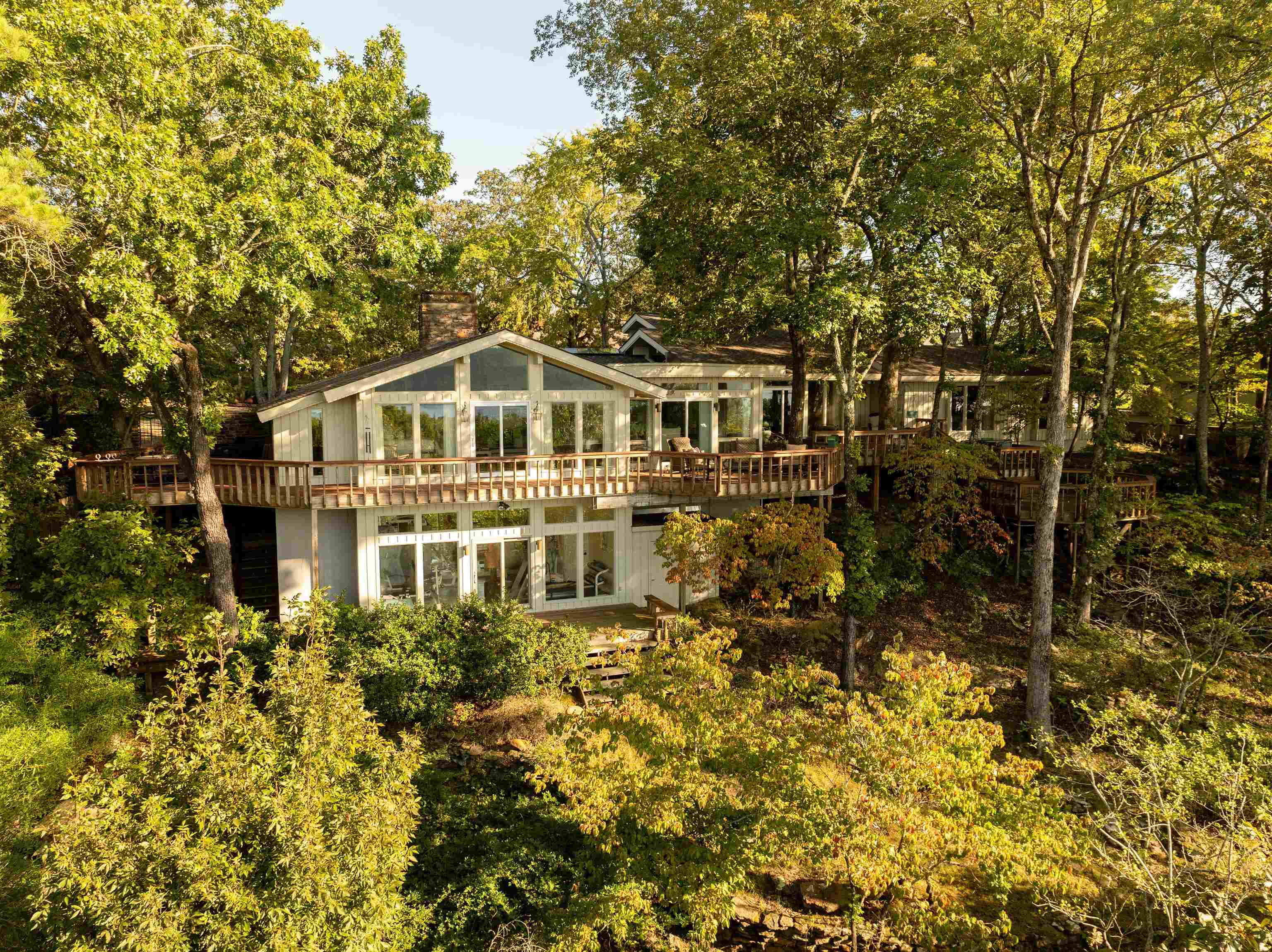 821 Rock Ledge, Heber Springs, Arkansas image 3