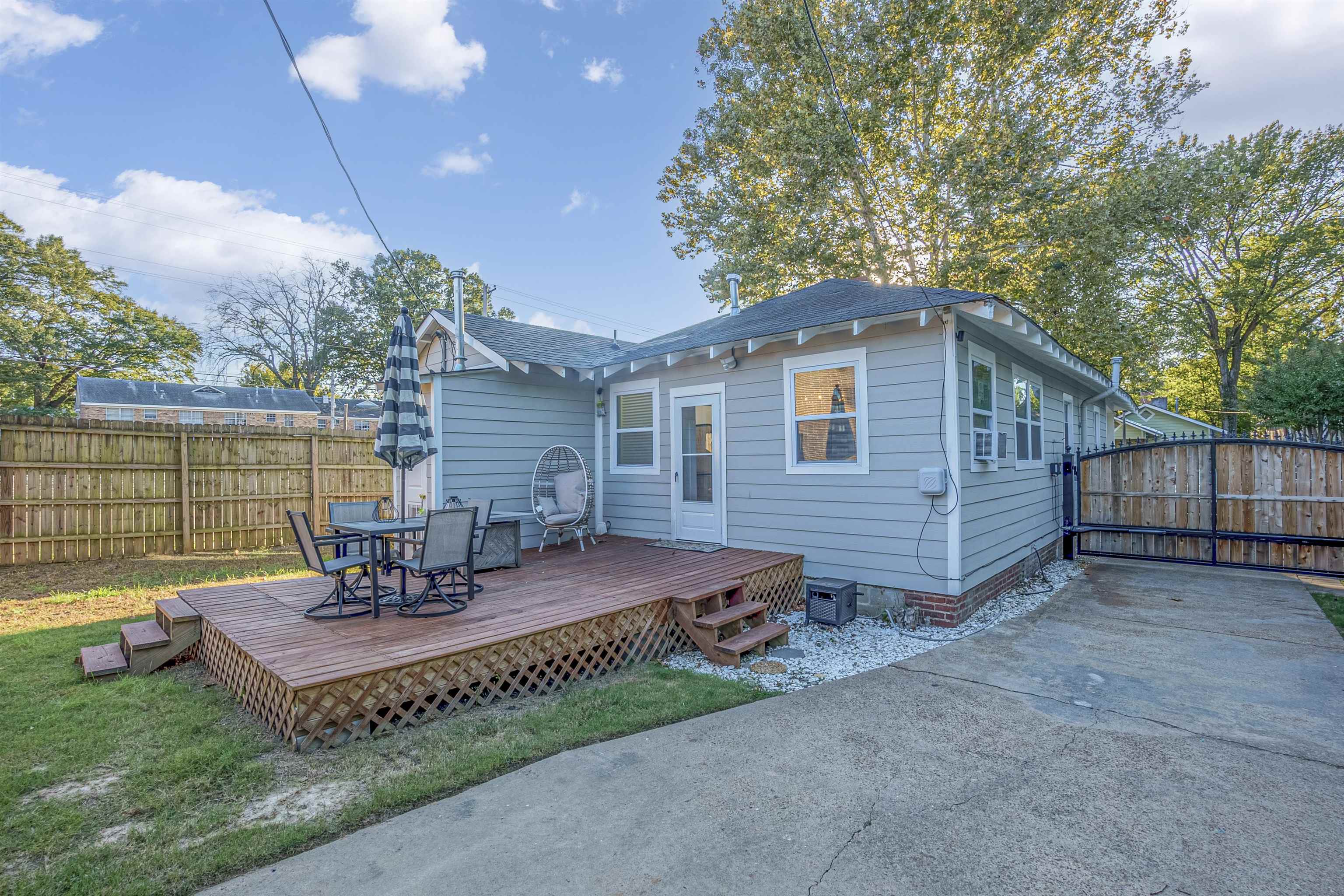 1074 Fleece, Memphis, Tennessee image 26