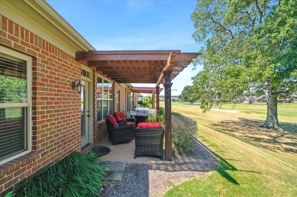 Patio with pergola.