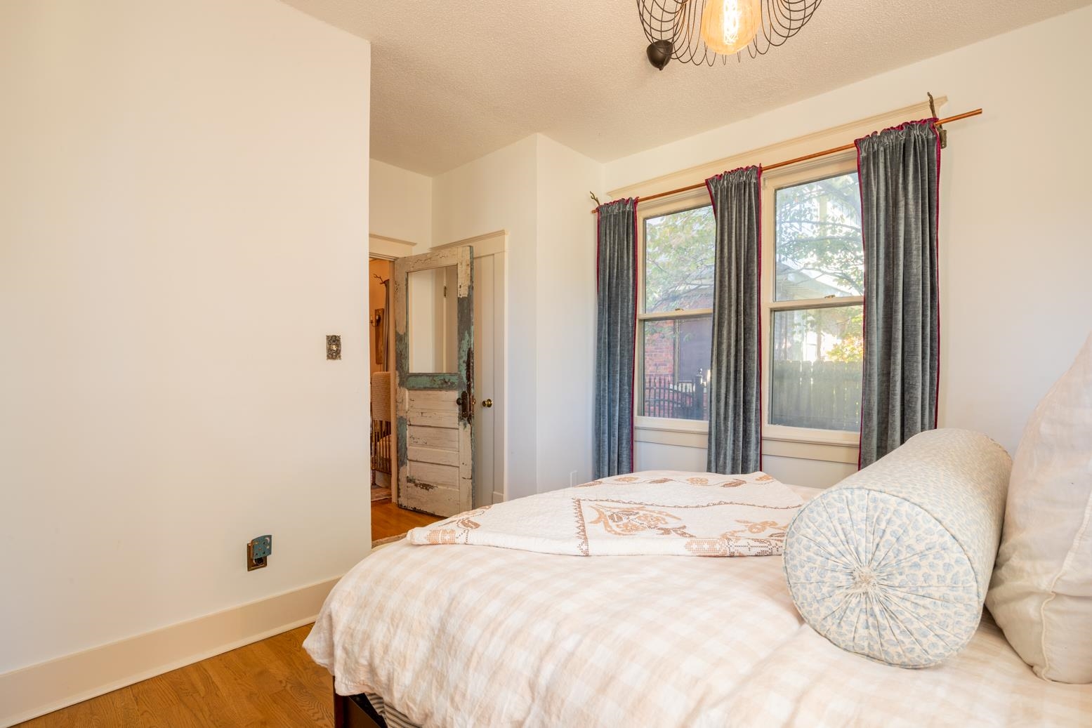 opposite view shows entry and additional closet