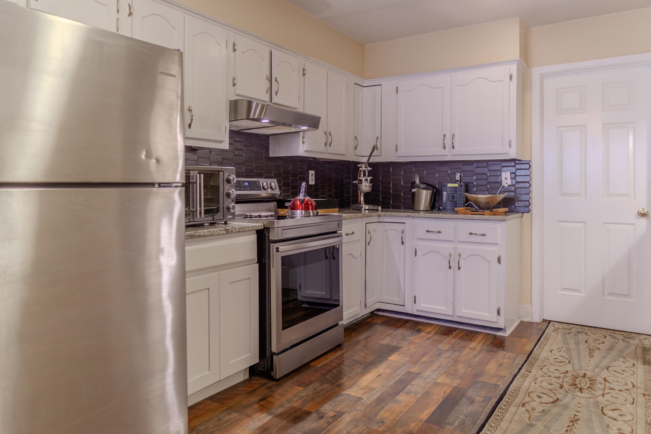 3174 RIVERDALE RD 4