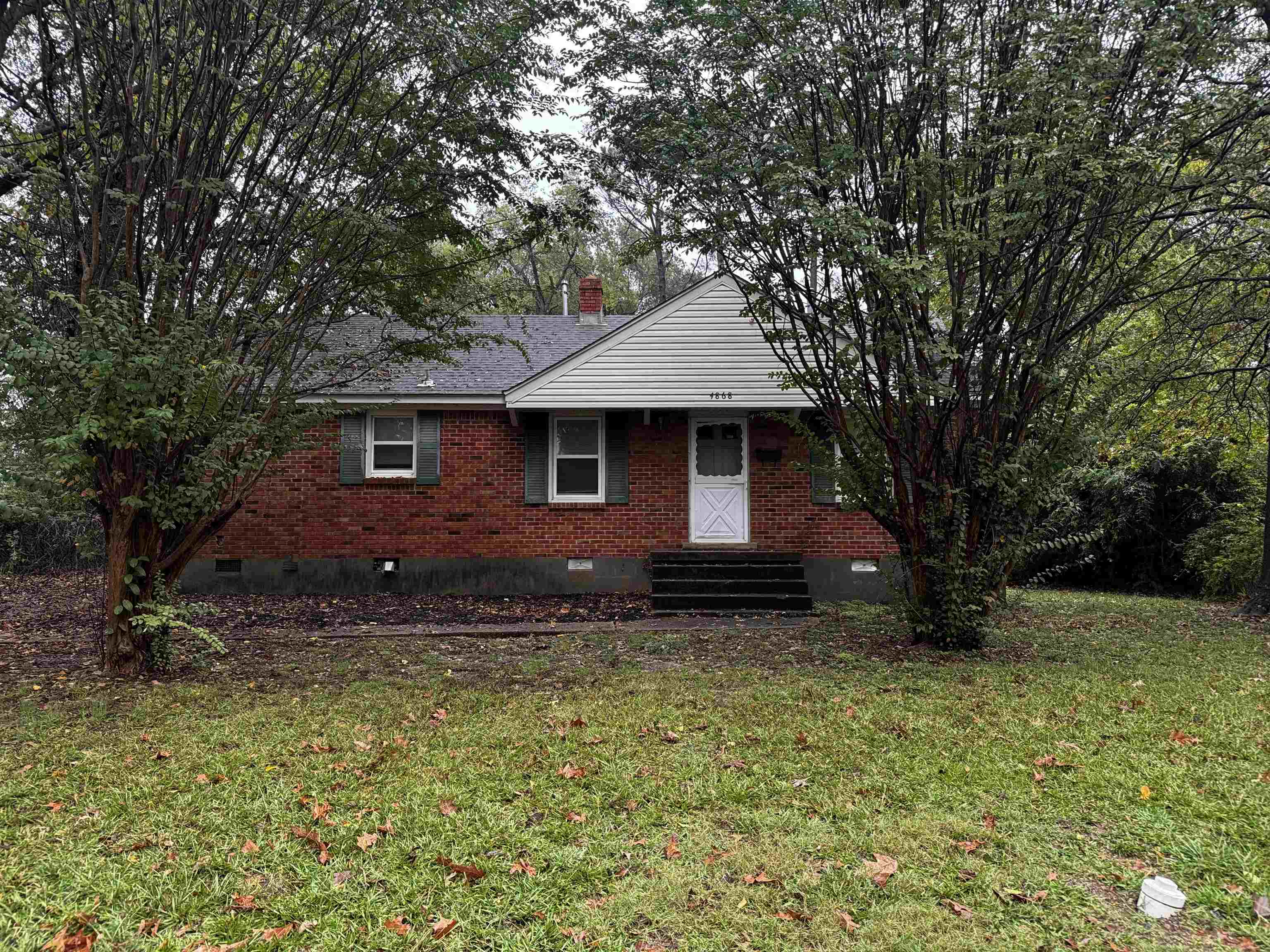 4868 Carnes, Memphis, Tennessee image 1