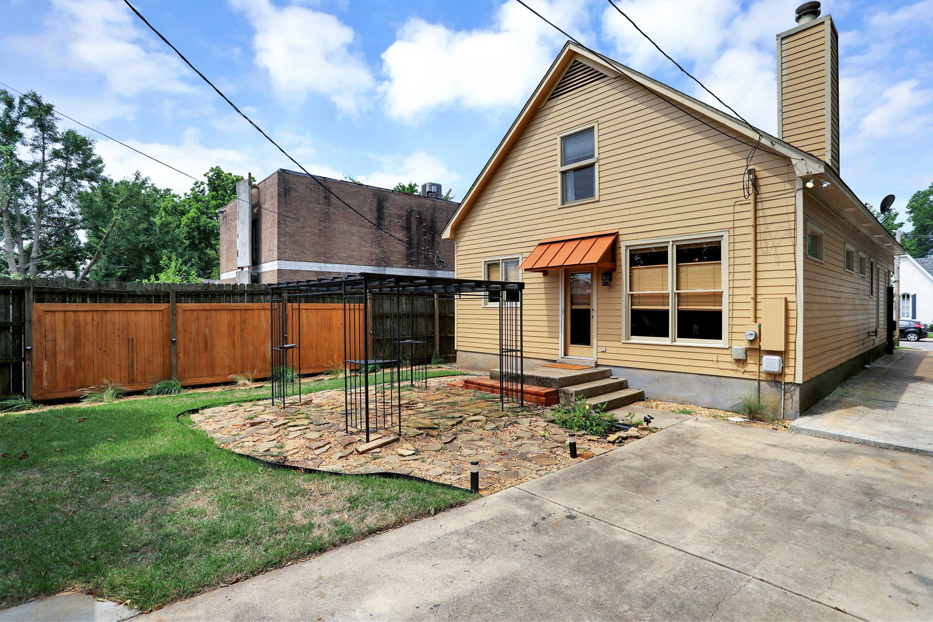 940 Philadelphia, Memphis, Tennessee image 24