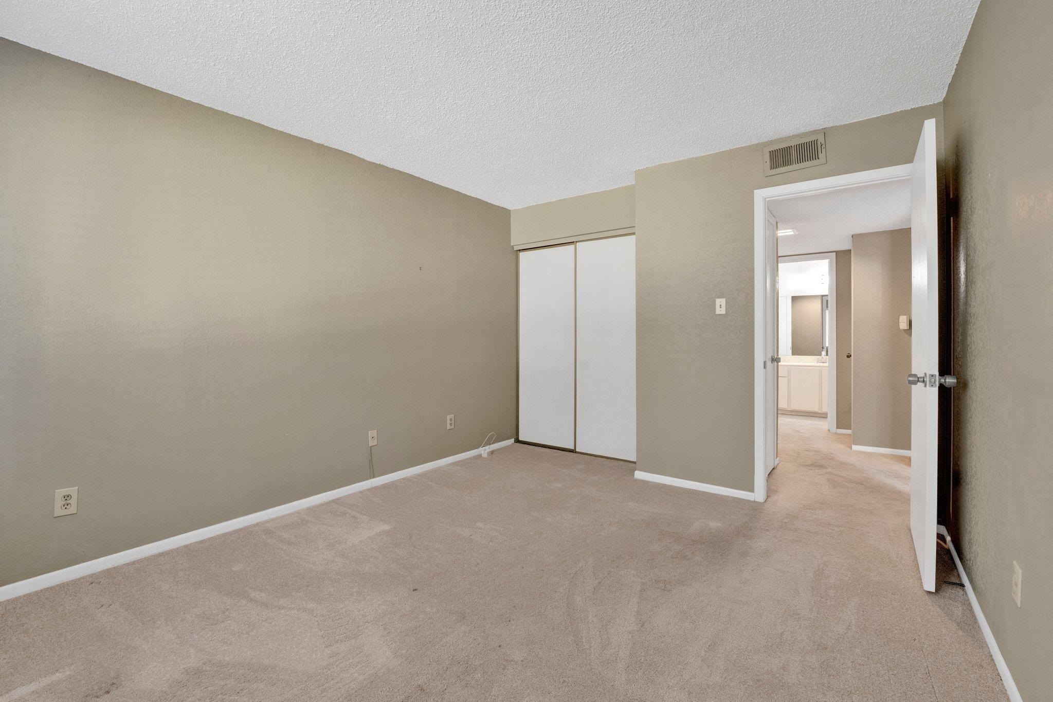 Second bedroom