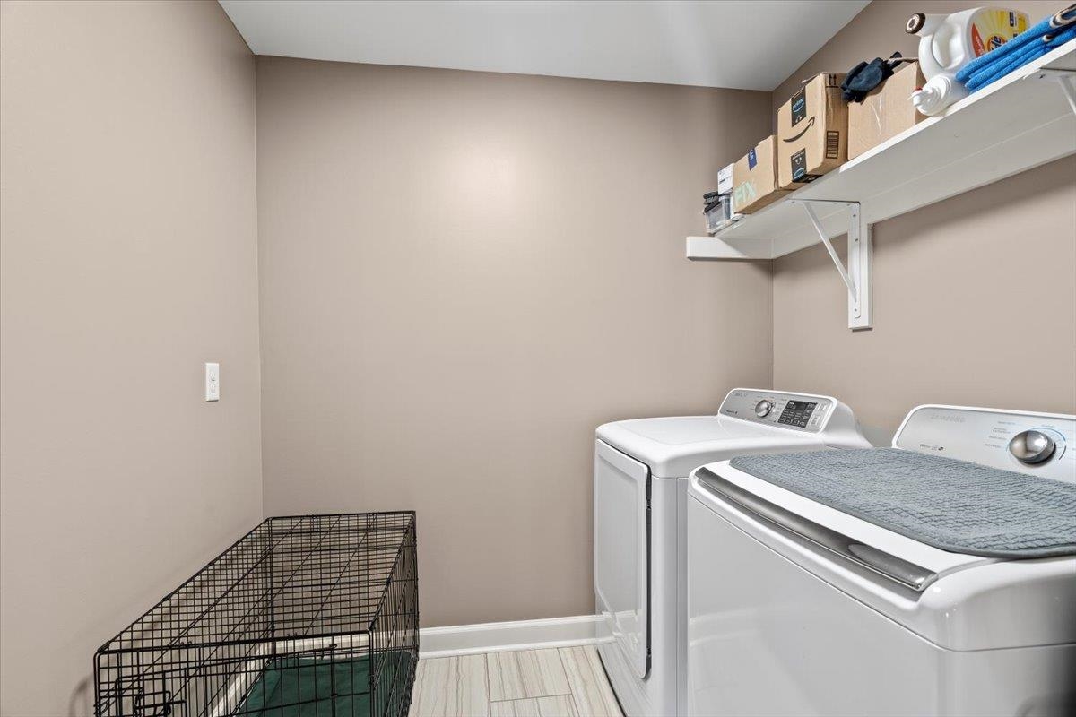 Clothes washing area with washer and dryer