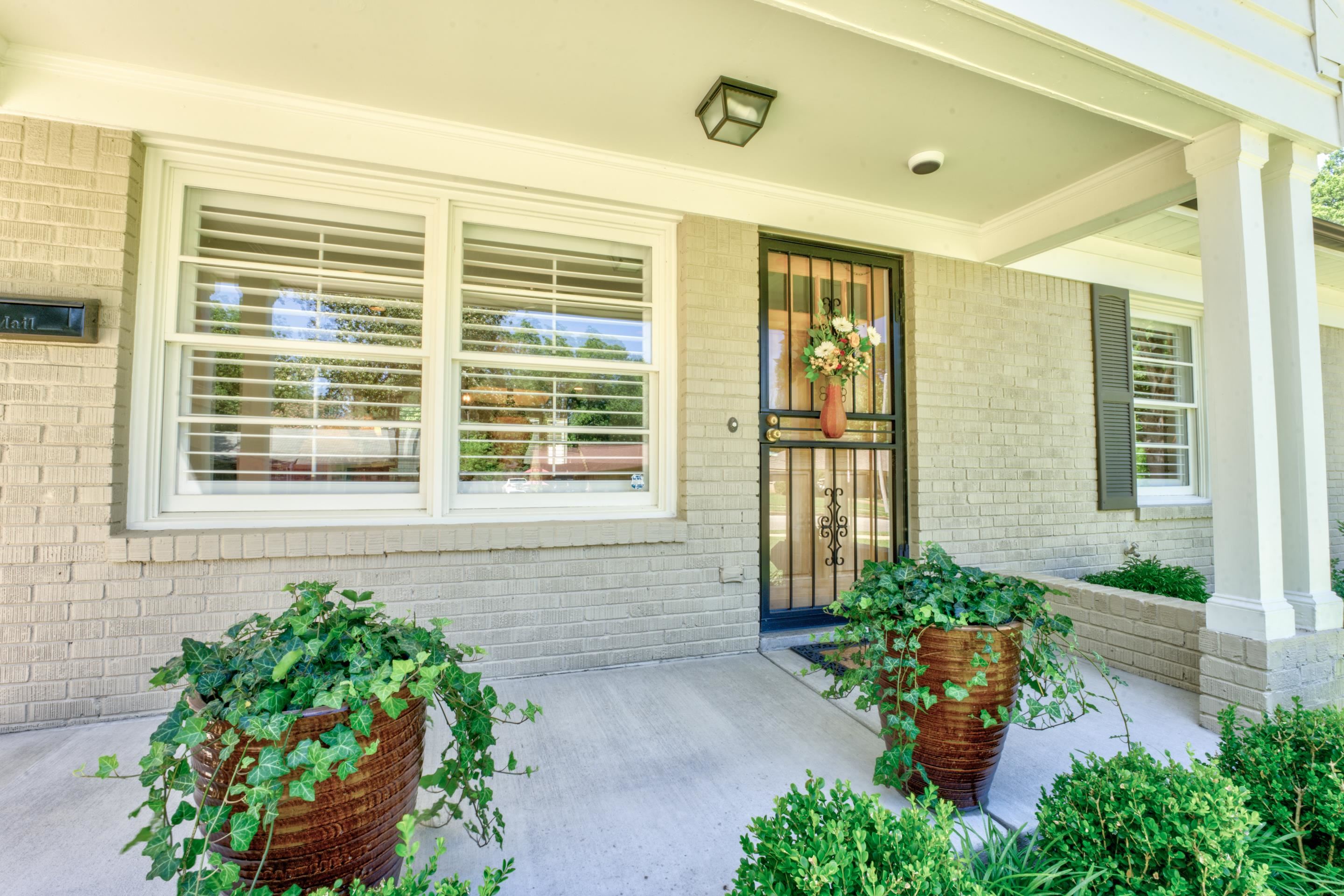 5067 Welchshire, Memphis, Tennessee image 1