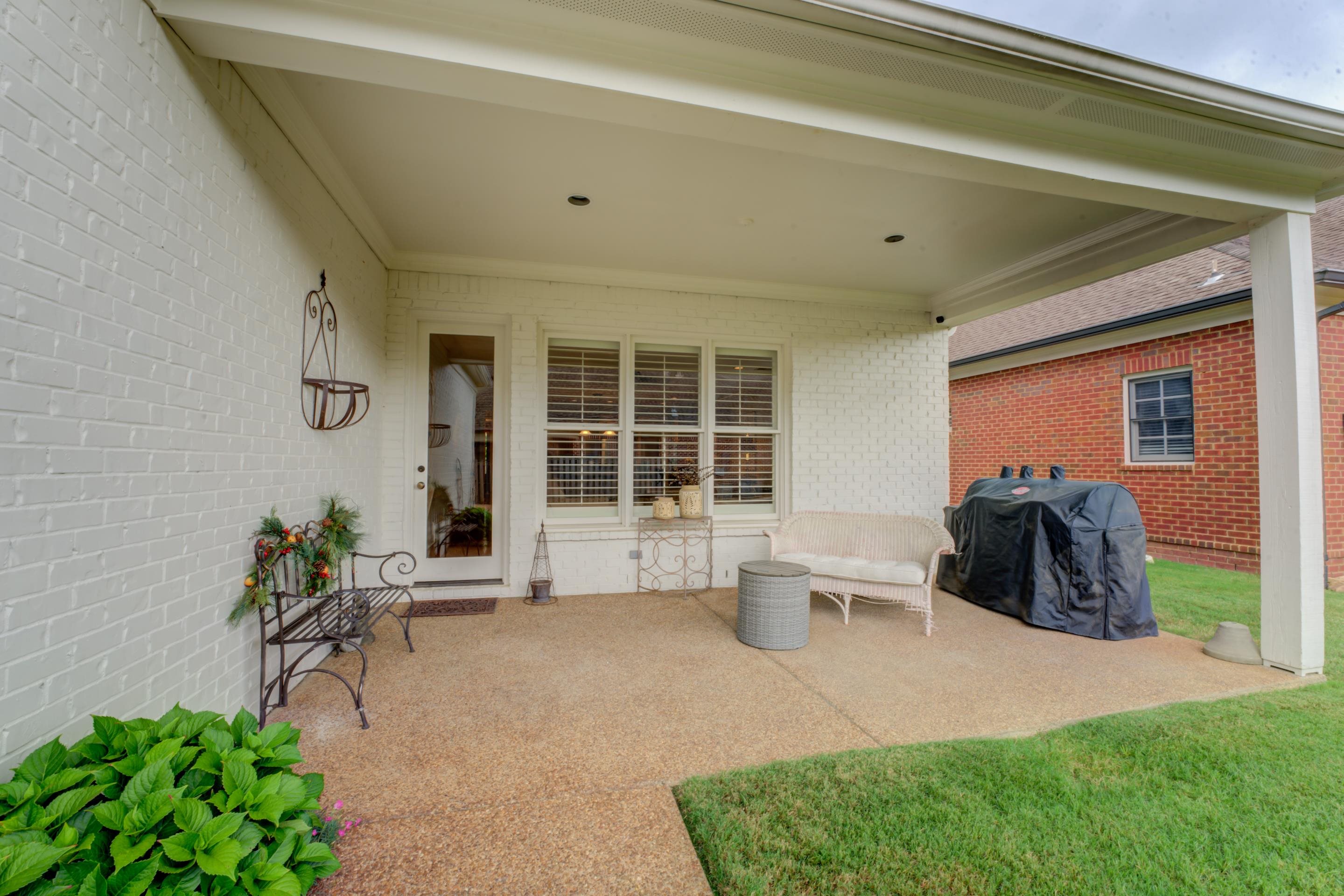 10169 Gravetye, Collierville, Tennessee image 24