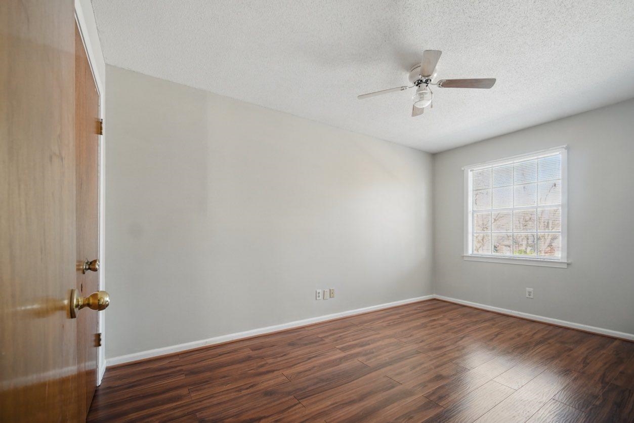 565 E Mendenview Dr 565
