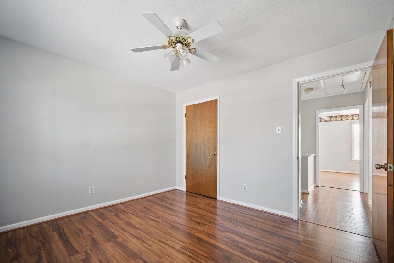 565 E Mendenview Dr 565