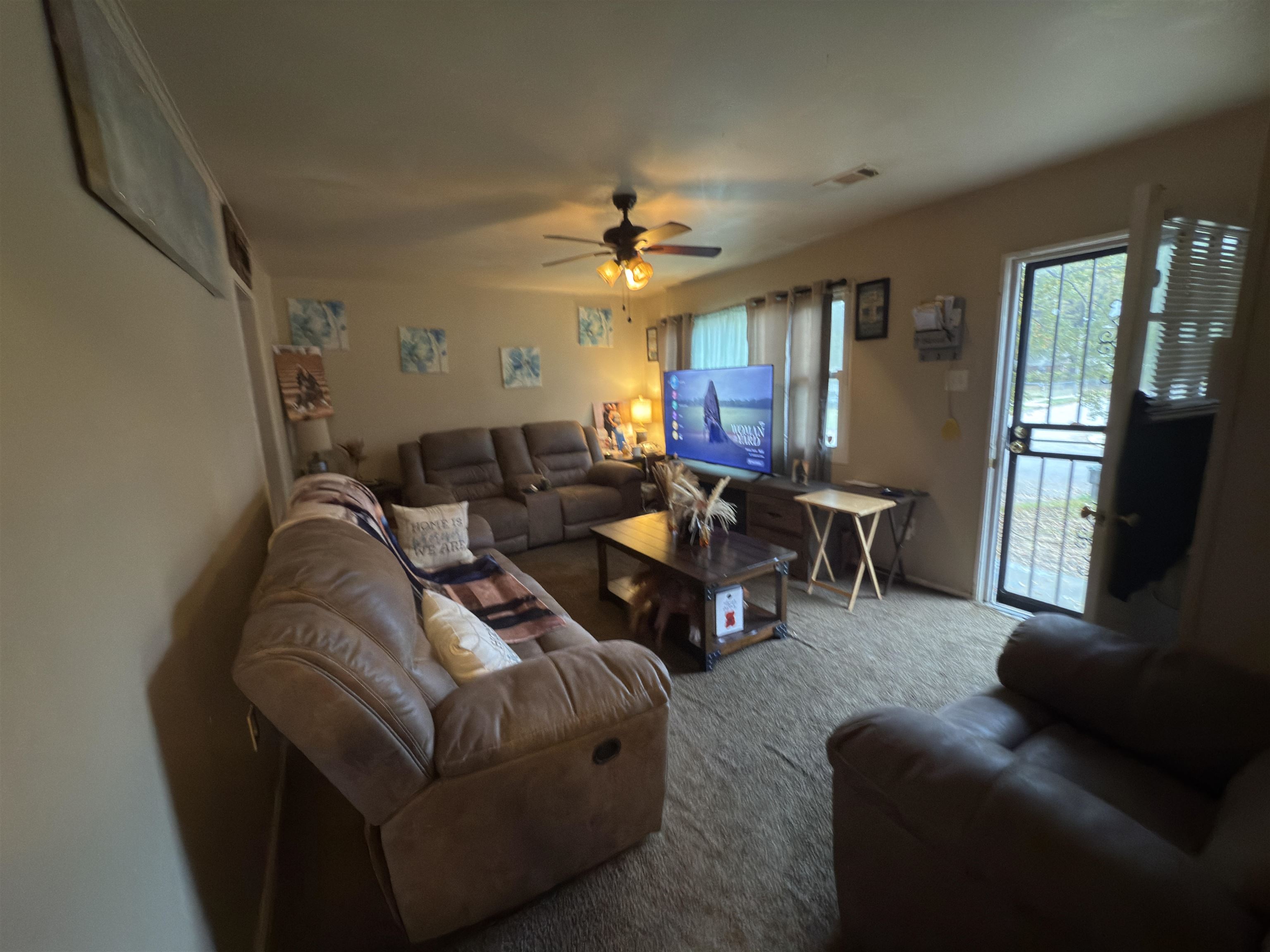 1275 Canfield Ave