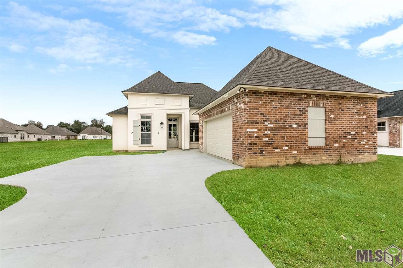 New homes near Prairieville between 200,000 and 400,000