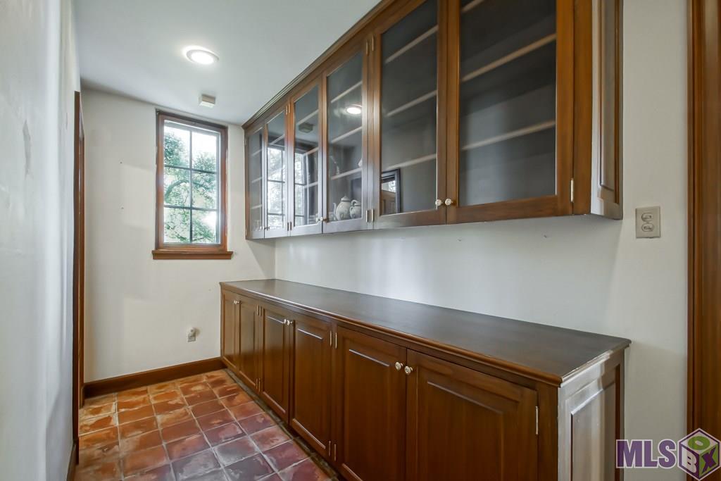 4782 Highland