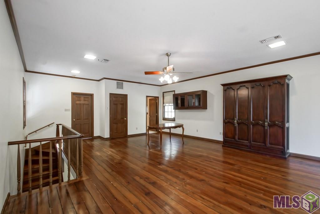 4782 Highland