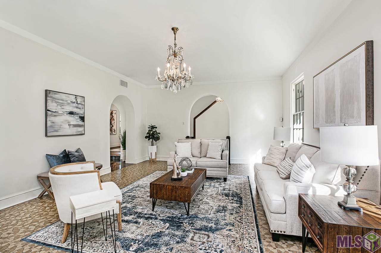 4782 Highland