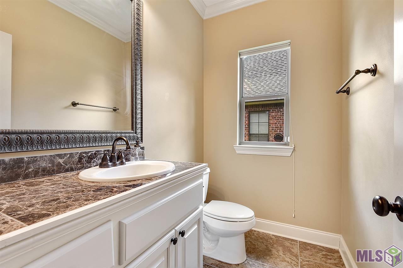 13166 MOSS POINTE DR, Geismar, Louisiana, 70734