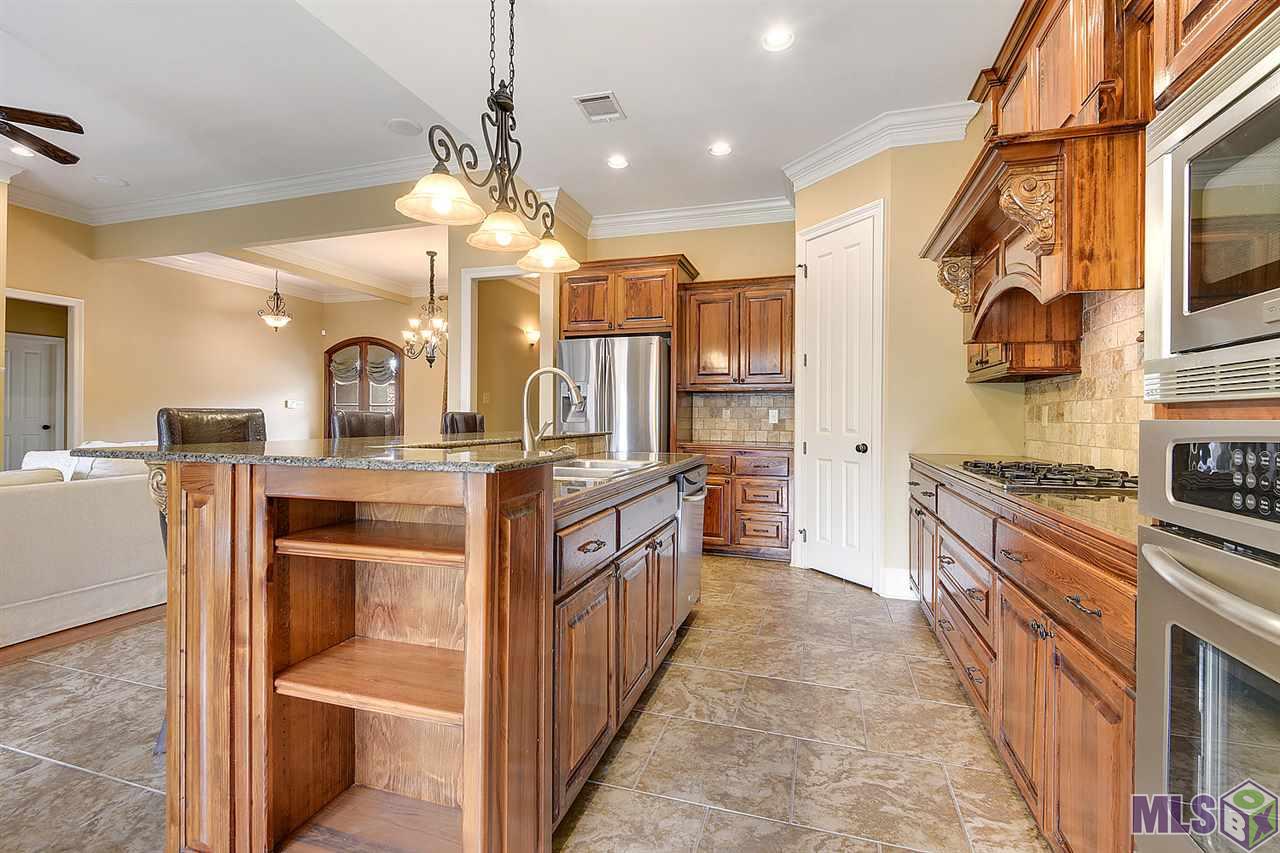 13166 MOSS POINTE DR, Geismar, Louisiana, 70734