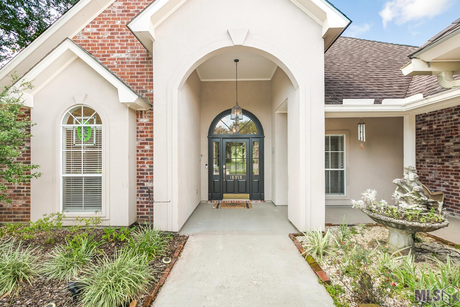 Homes for sale in St. George, LA | 18918 Beaujolaes Ave, St. George, LA 70817 | MLS# RABR2025012926