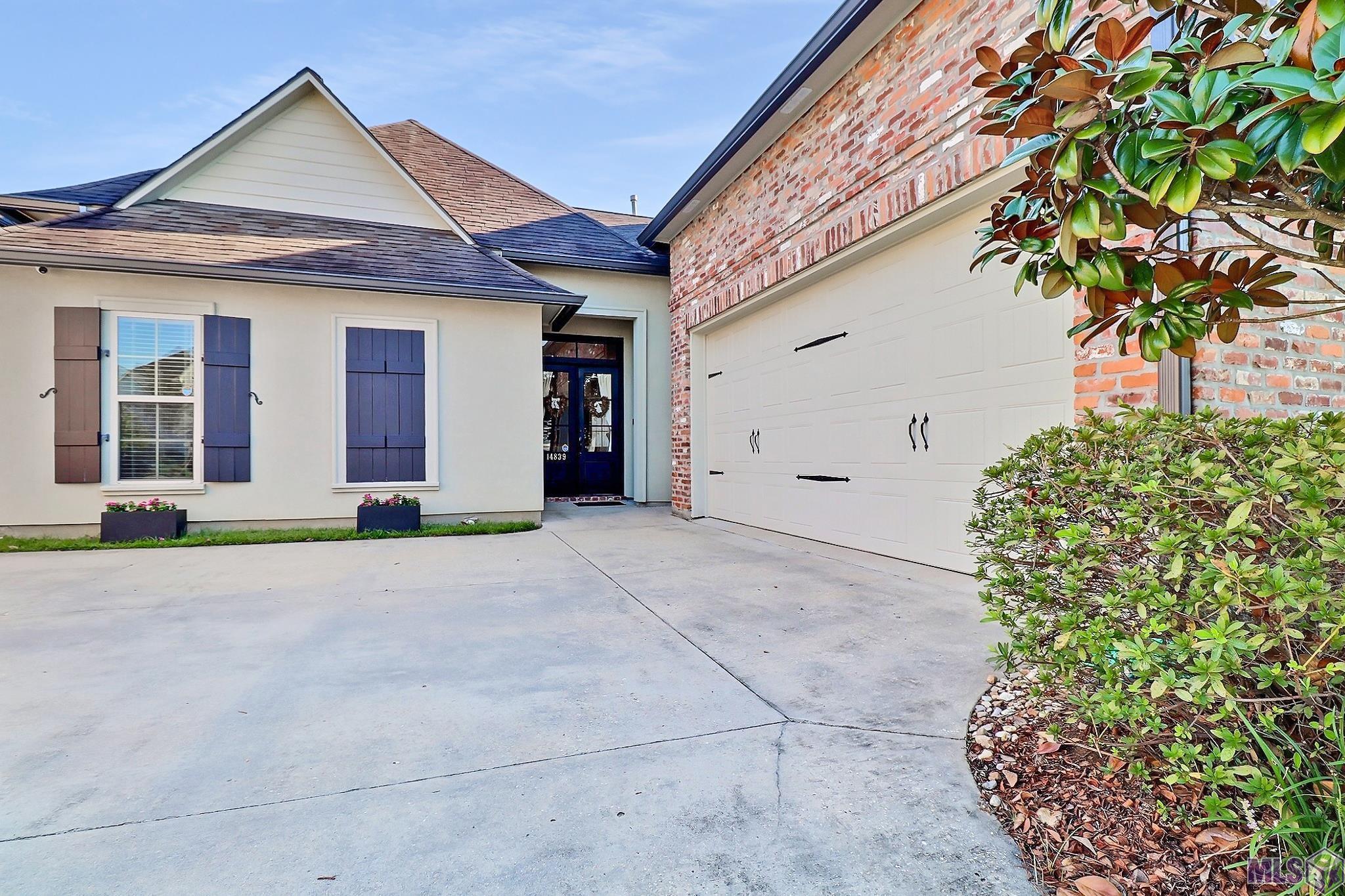 Homes for sale in St. George, LA | 14839 Kingsland Way, St. George, LA 70810 | MLS# RABR2025017556