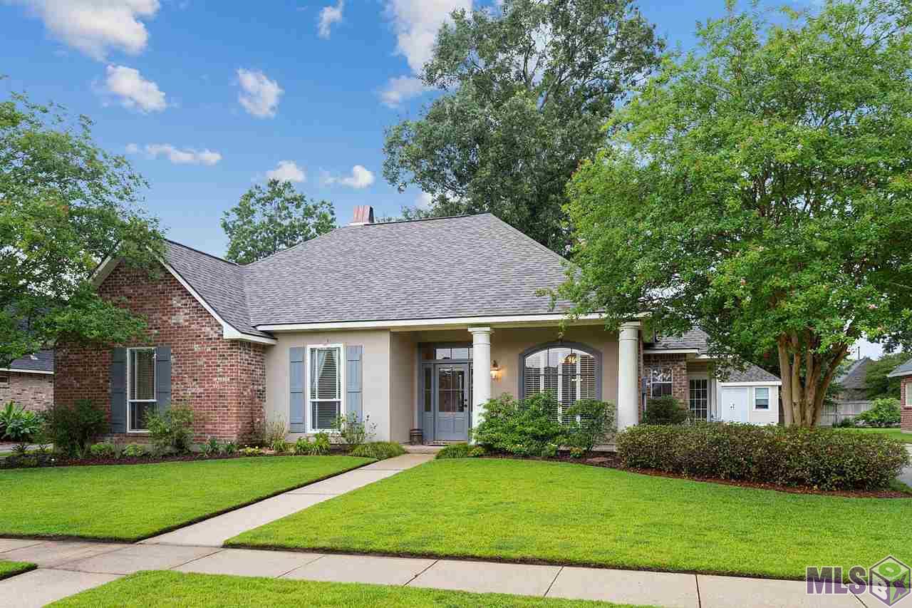 Shadows at White Oak and Shadows Lake, Baton Rouge, LA
