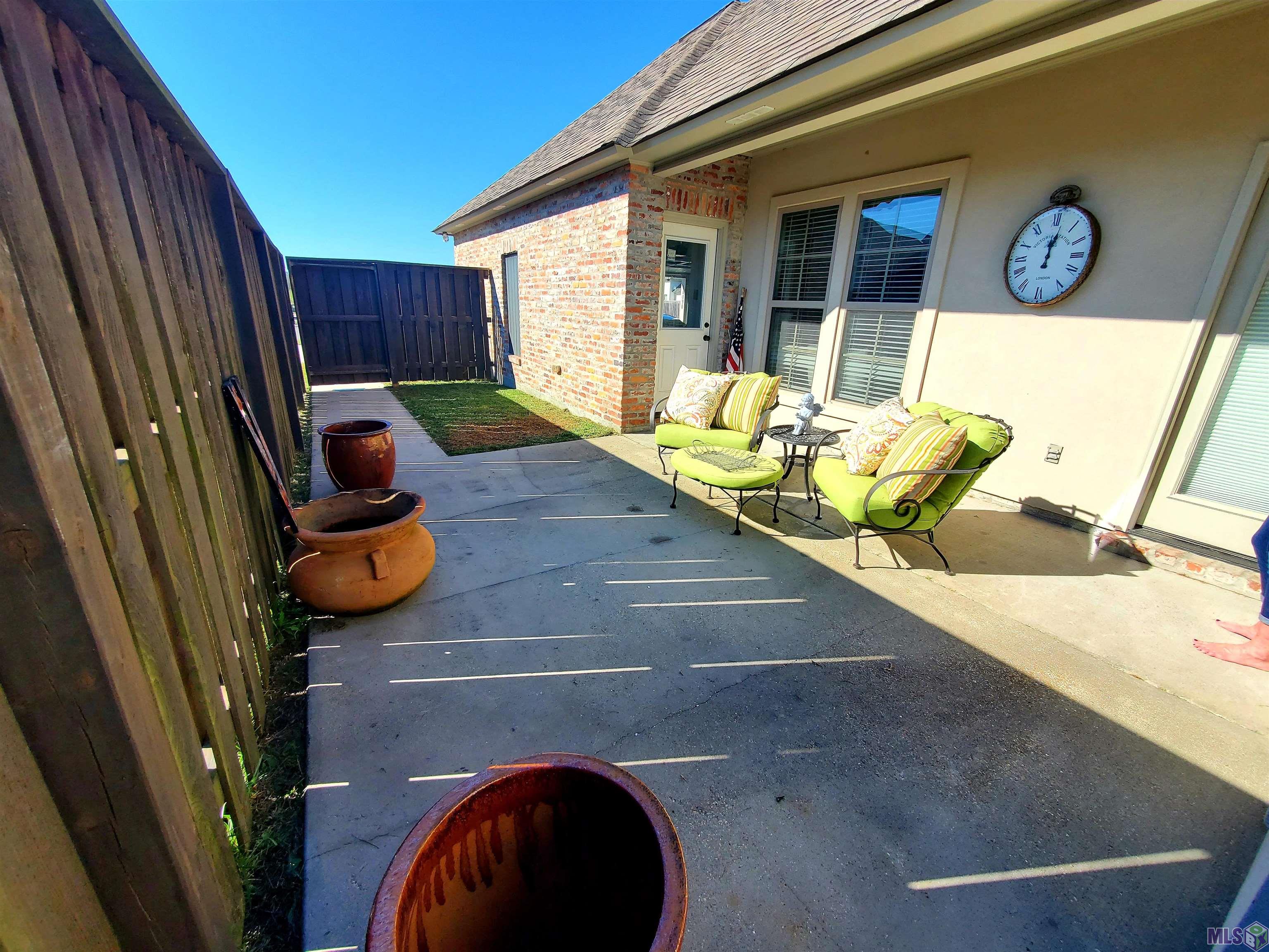 14090 Arbor Grove Dr Baton Rouge, Louisiana 70810 2021019133