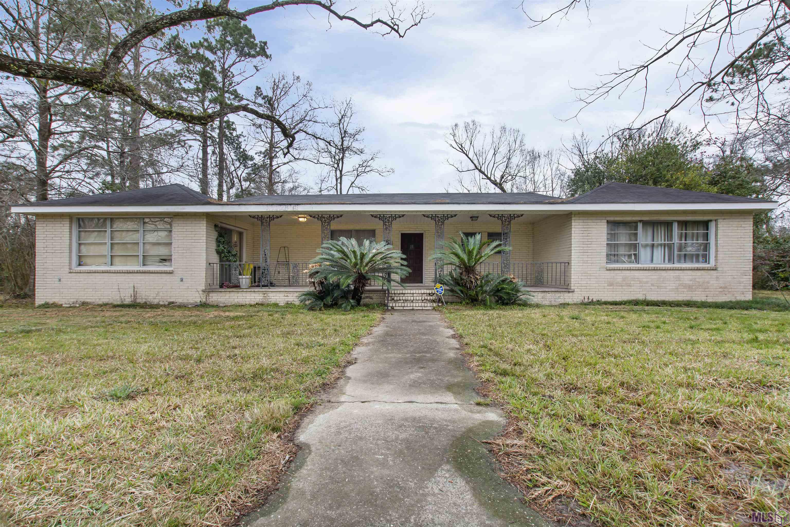 8611 Arnold Road, Denham Springs, LA 70726 MLSBOX