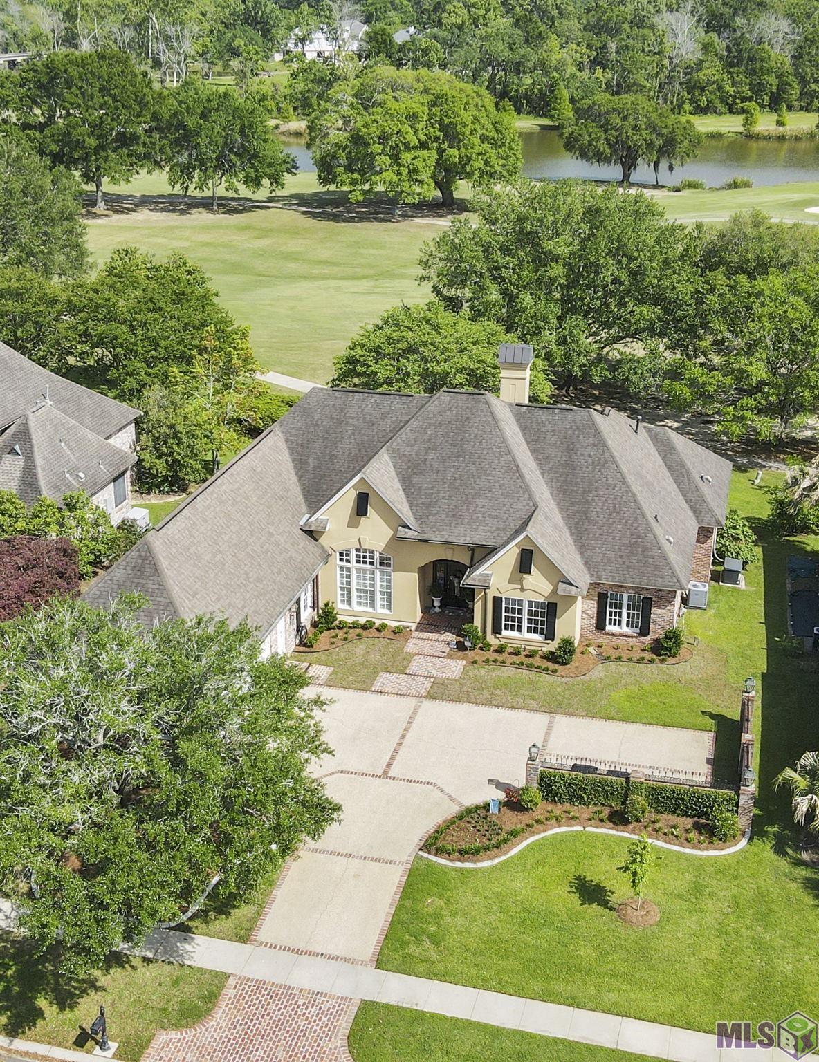 18240 Green Lakes Court Baton Rouge LA 70810 MLSBOX