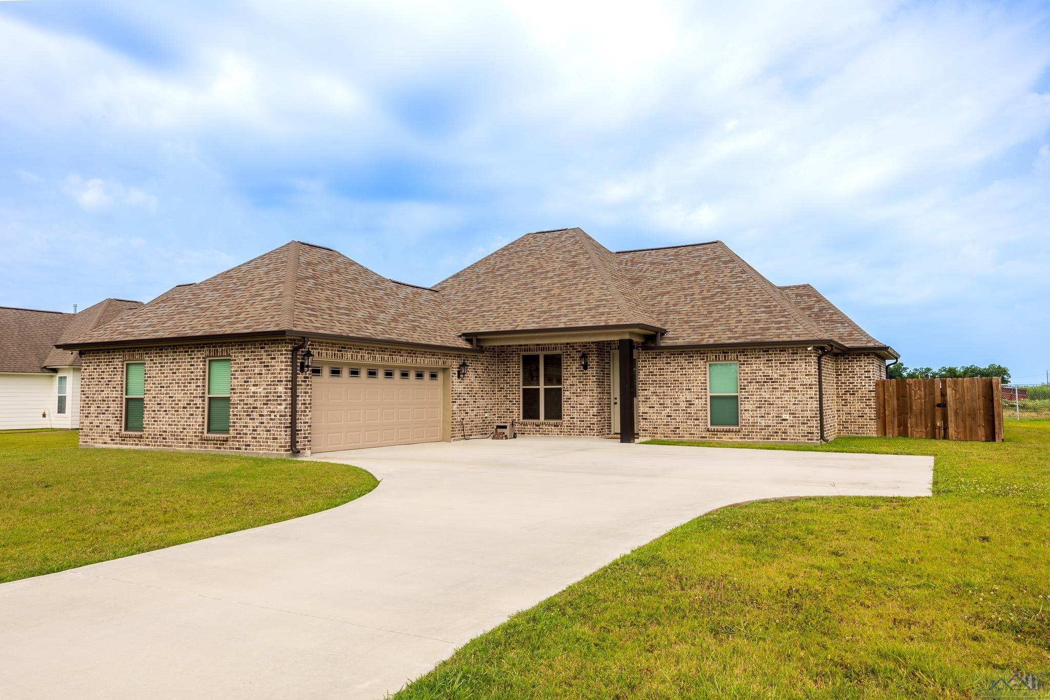 Residential for sale in Raceland, Louisiana, 2023000058