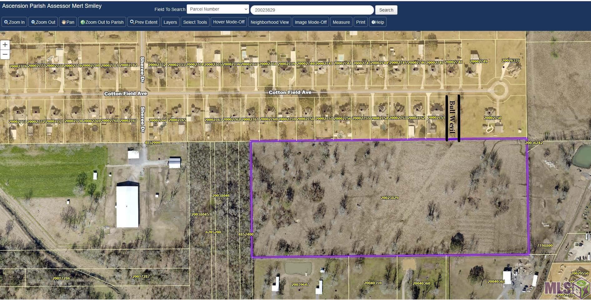 Prime development opportunity located in Gonzales off of Bull Wevil Dr. Enter through Cotton Field Subdivision to see this beautifully cleared 21.85 acres with scattered trees throughout.*Lot dimensions not warranted by Realtor*