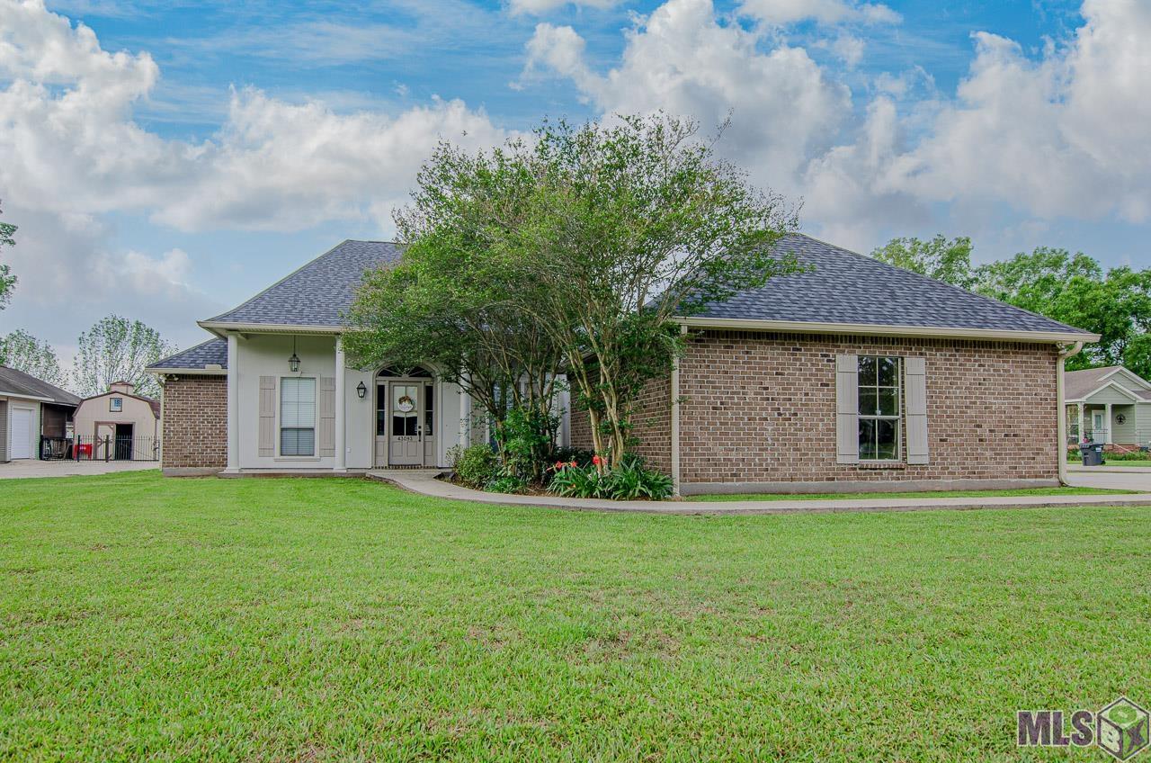 43093 Norwood Rd, Gonzales, LA 70737