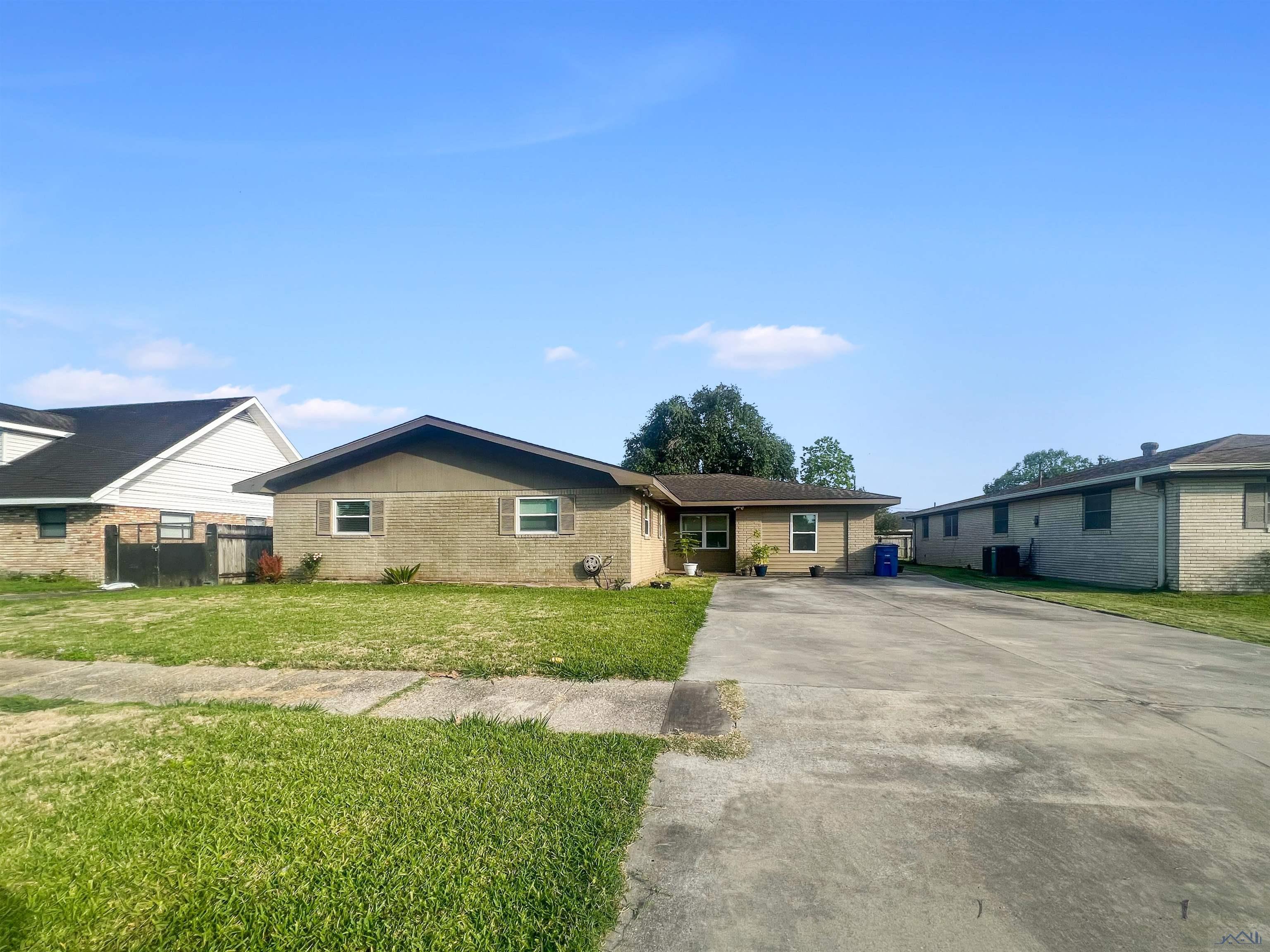 820 PALM ST, Morgan City, LA 70380