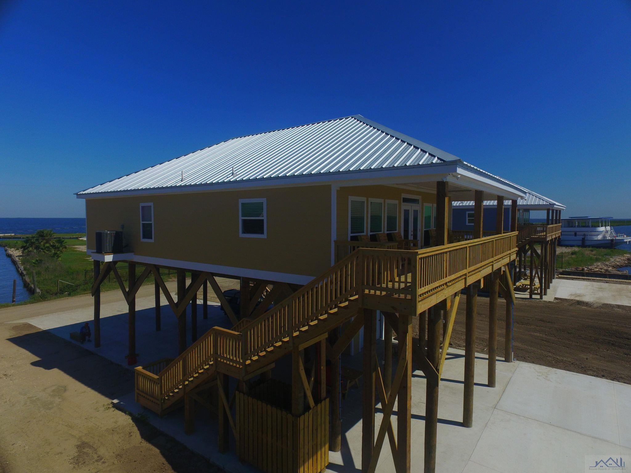 234 EAST CENTRAL AVENUE, GRAND ISLE, LA 70358 Coastal Realty Group