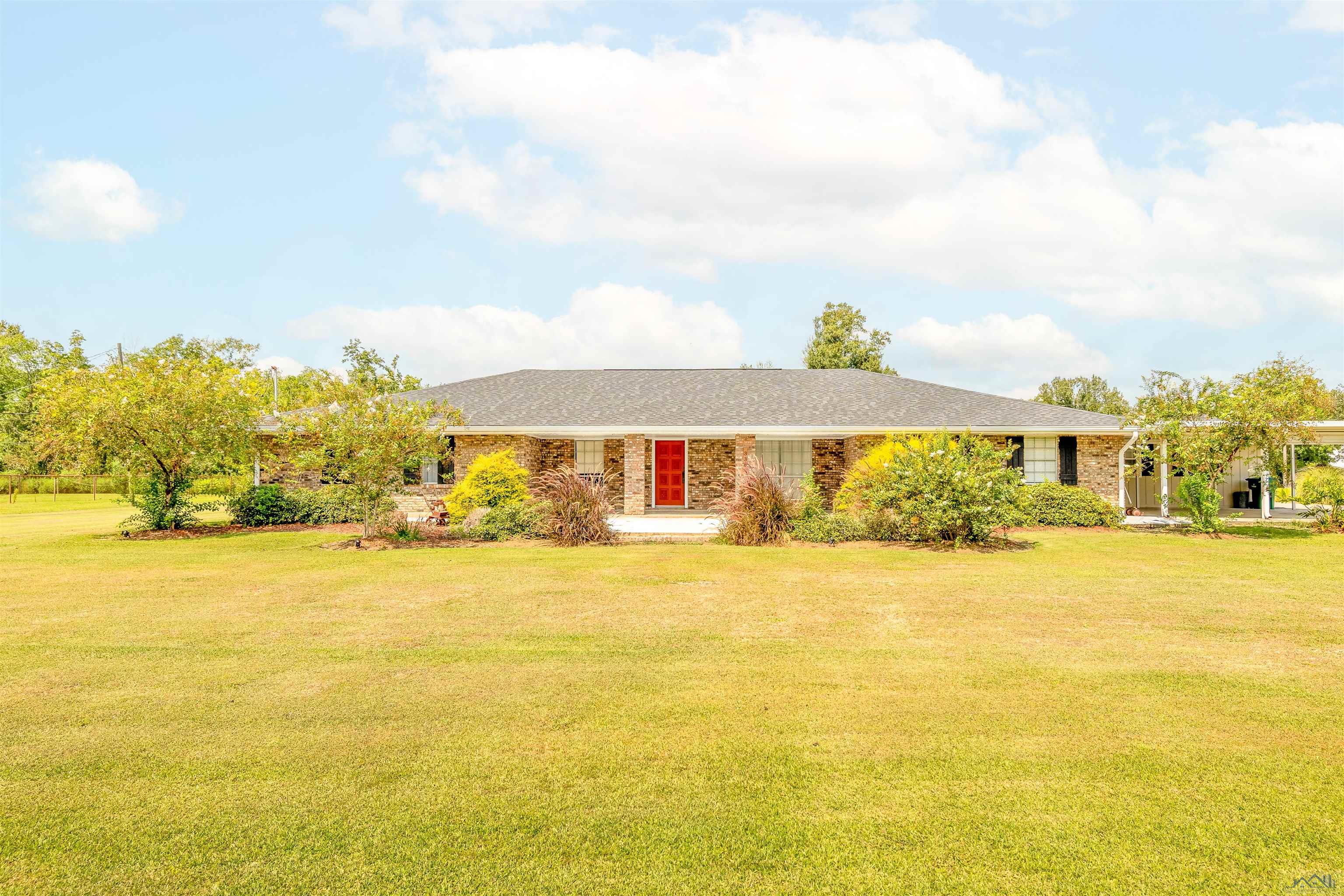 Residential for sale in Larose, Louisiana, 2023015565