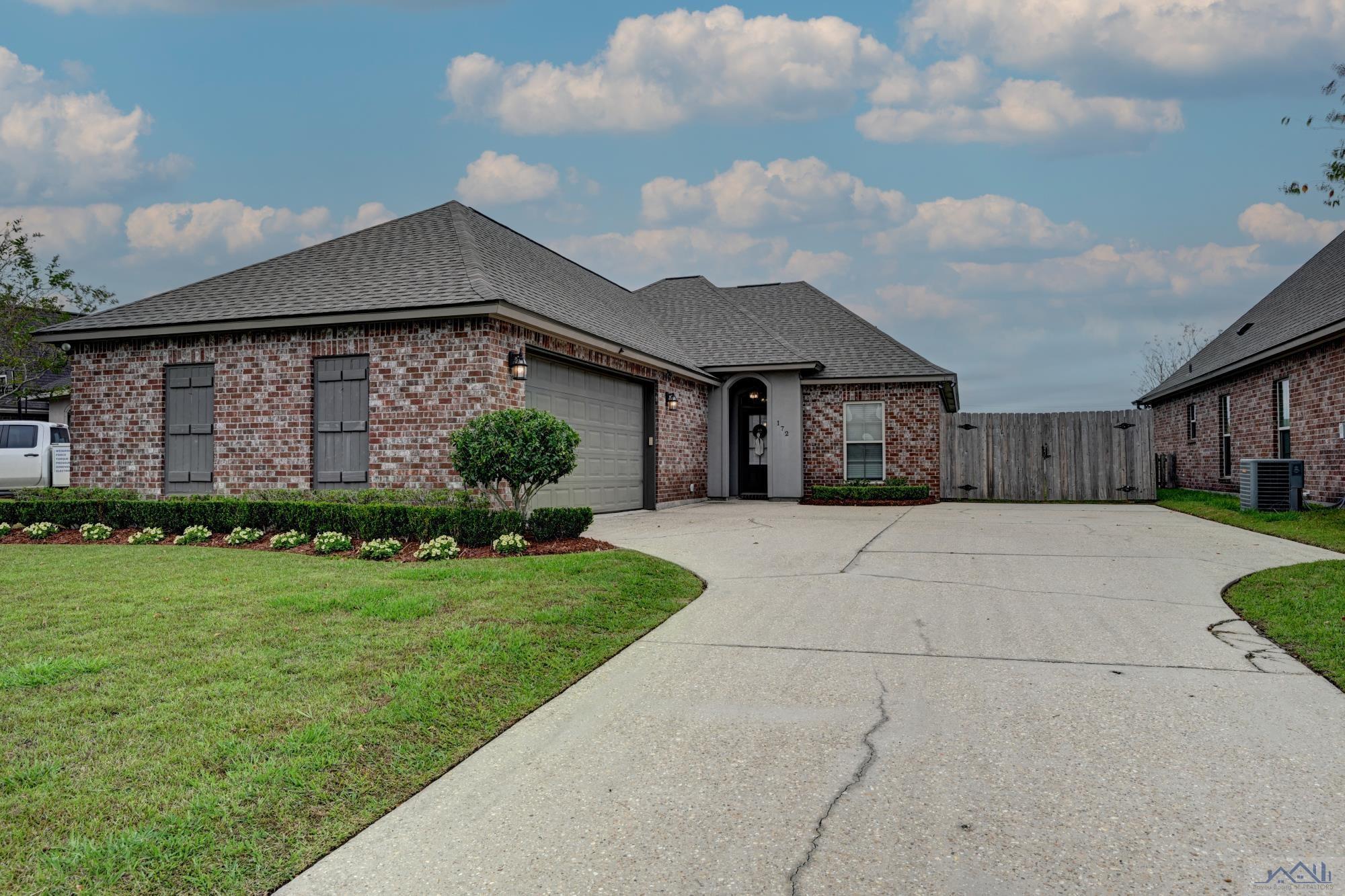 Residential for sale in Thibodaux, Louisiana, 2023019227