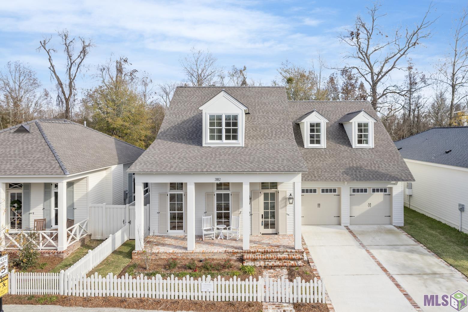 3182 POINTEMARIE DR, BATON ROUGE, LA 70820