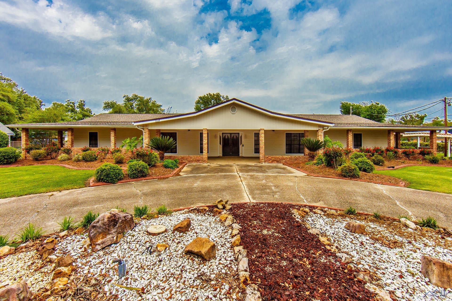 4145 COUNTRY DR, Bourg, LA 