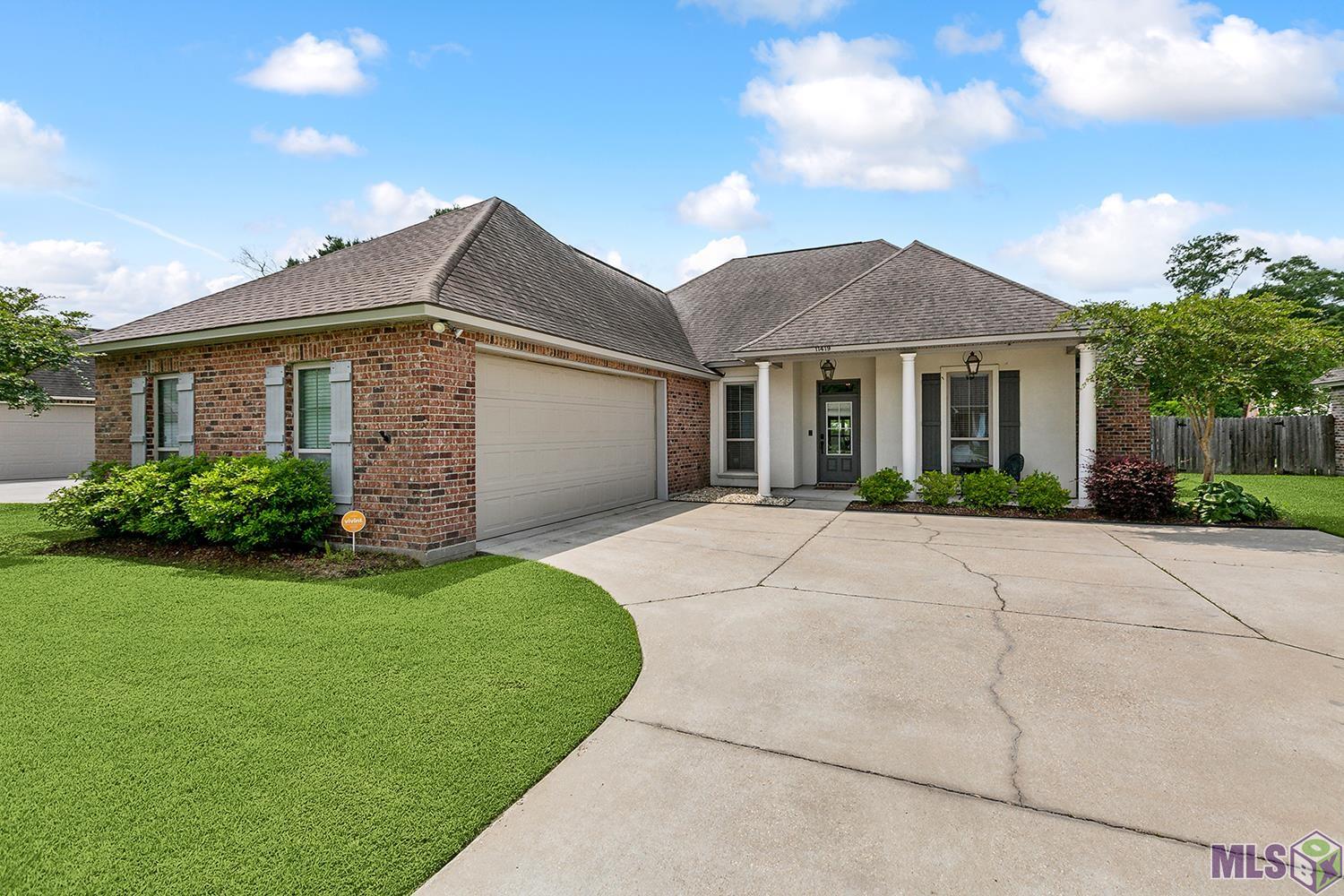 11419 Oak Run Dr FOR SALE in Geismar MLS 2024009017
