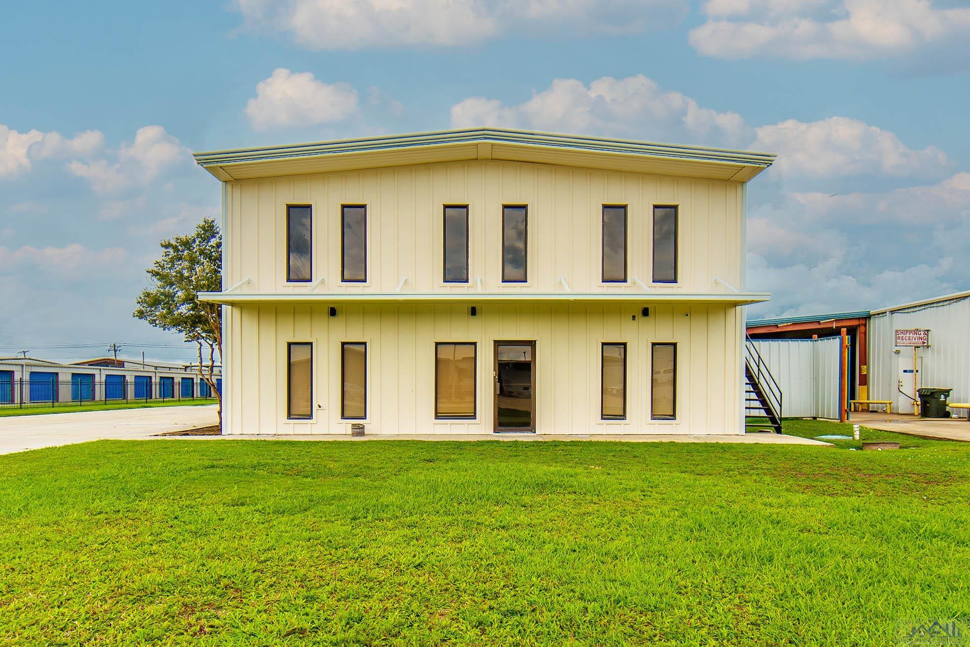 204 Venture Boulevard