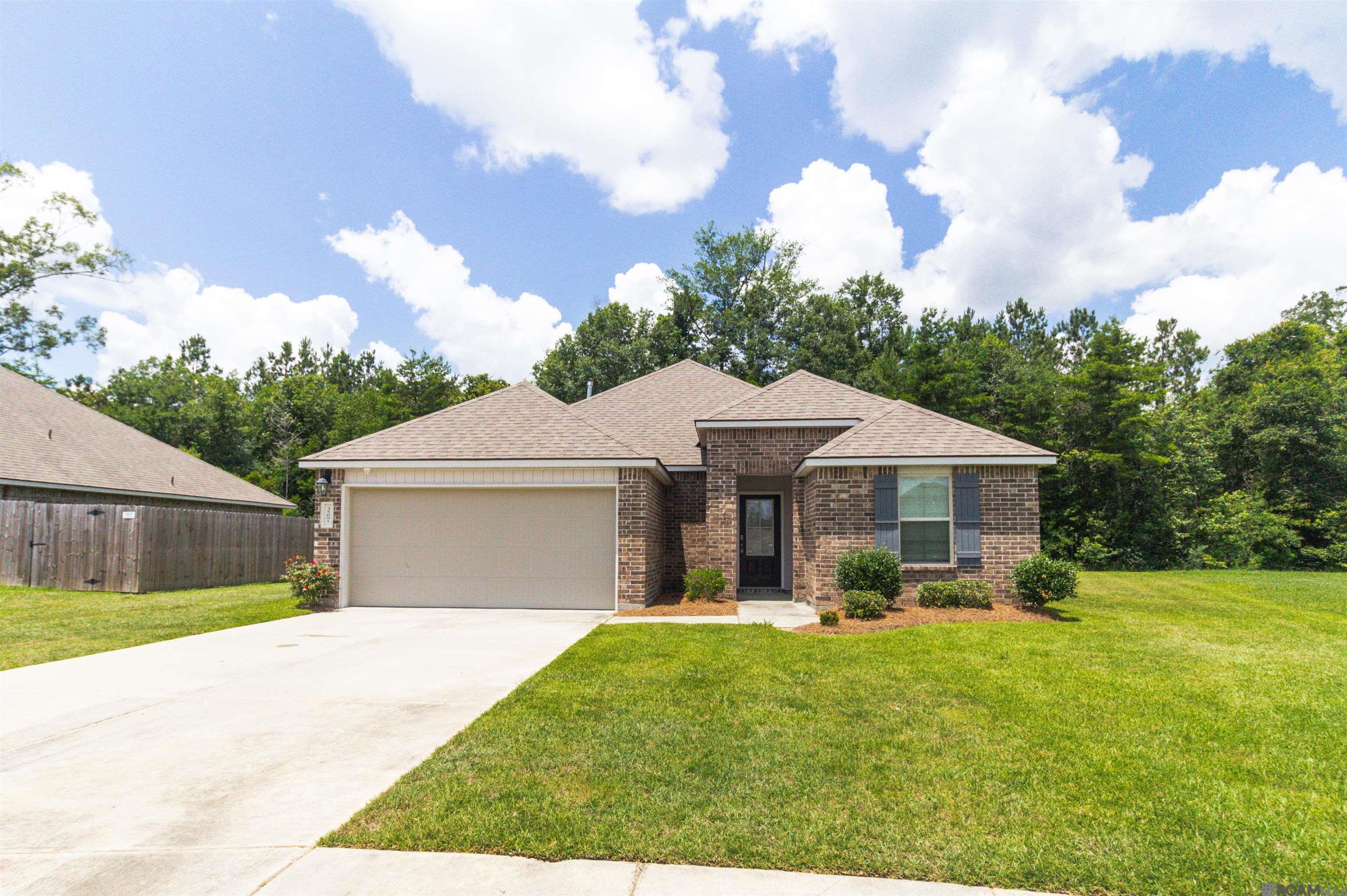 35691 Forest Manor Ave, Denham Springs, LA, 70706