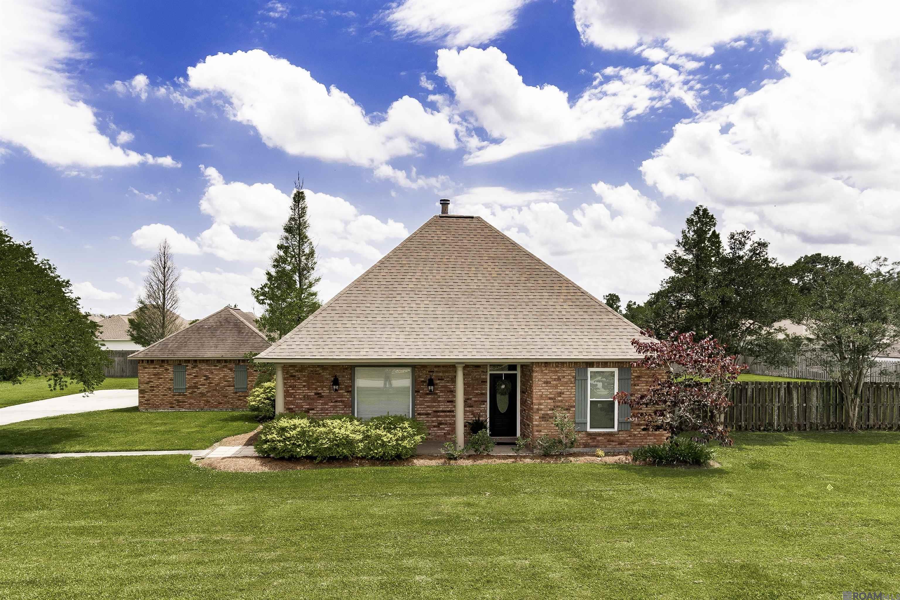 This move-in-ready 3-bedroom, 2-bath home with an office sits on a rare double lot—just under an acre—in flood zone X with no HOA restrictions and is eligible for 100% financing. Features include brand-new interior paint, an updated kitchen, and a recently replaced roof. Located just steps from the new Prairieville high school it offers convenience and space with room to grow. Enjoy Friday night lights nearby and the freedom to use your land as you choose. Opportunities like this don’t last—schedule your showing today!
