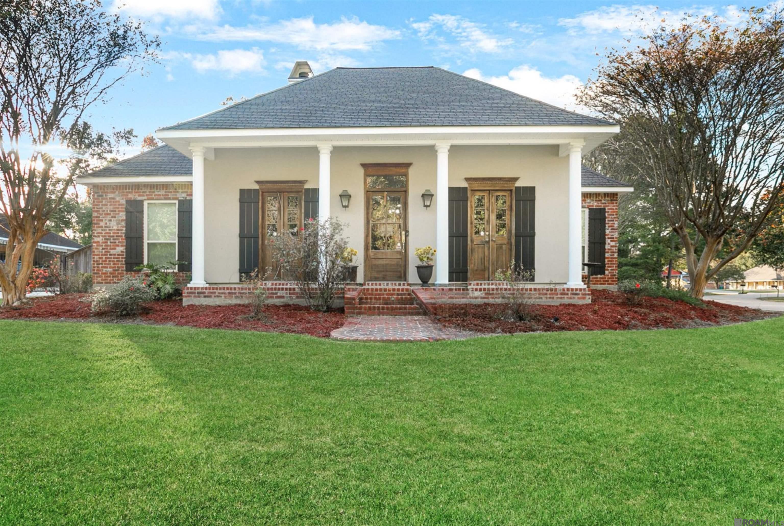 $250,000 to $500,000