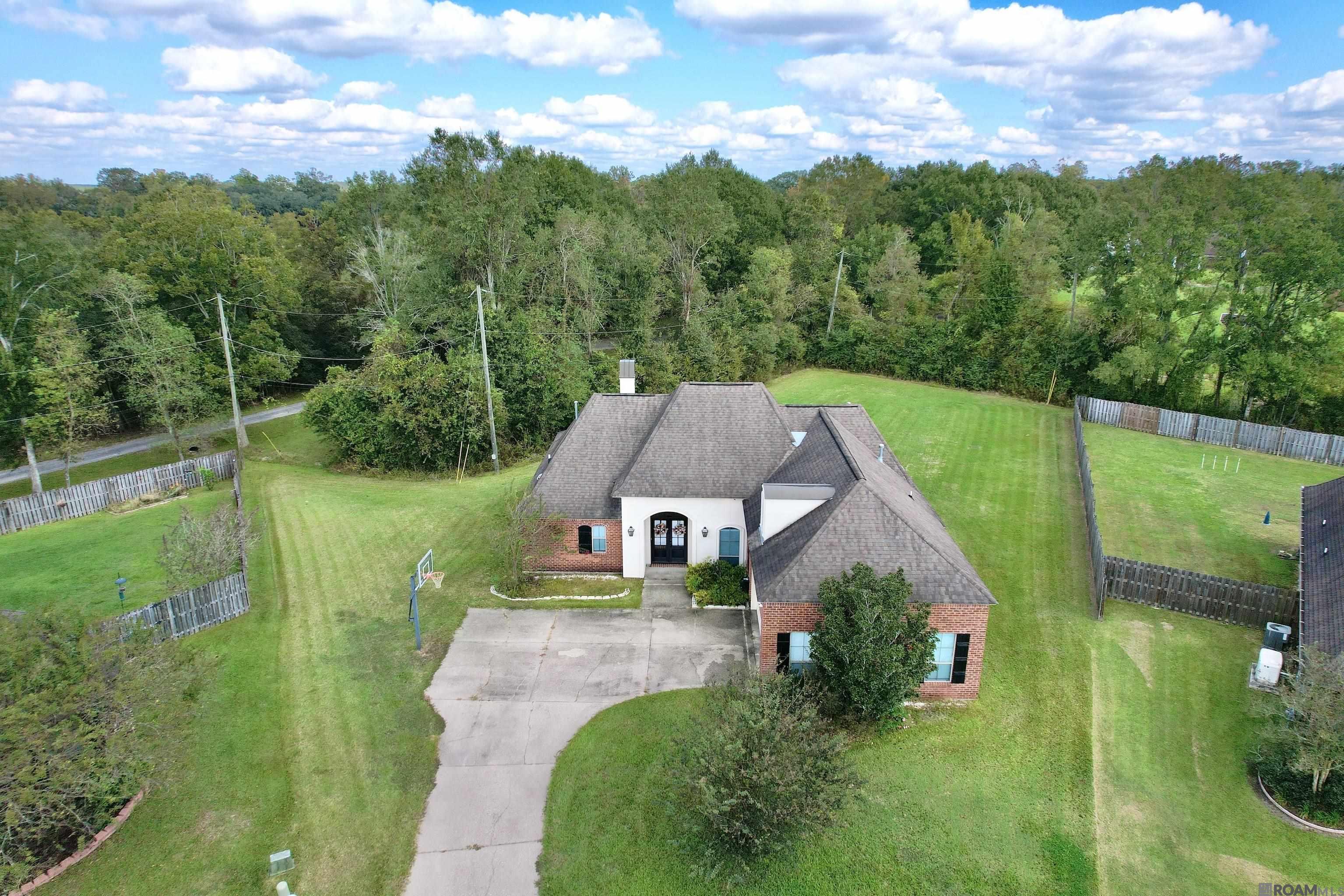 $250,000 to $500,000