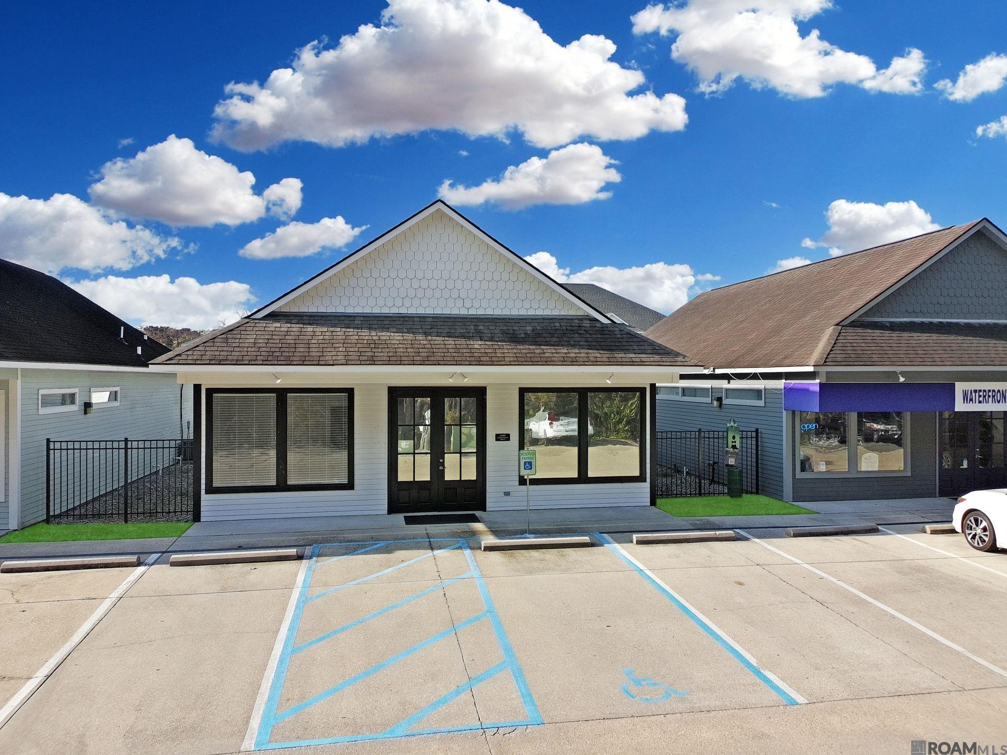 $250,000 to $500,000