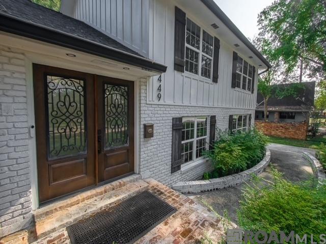 $250,000 to $500,000