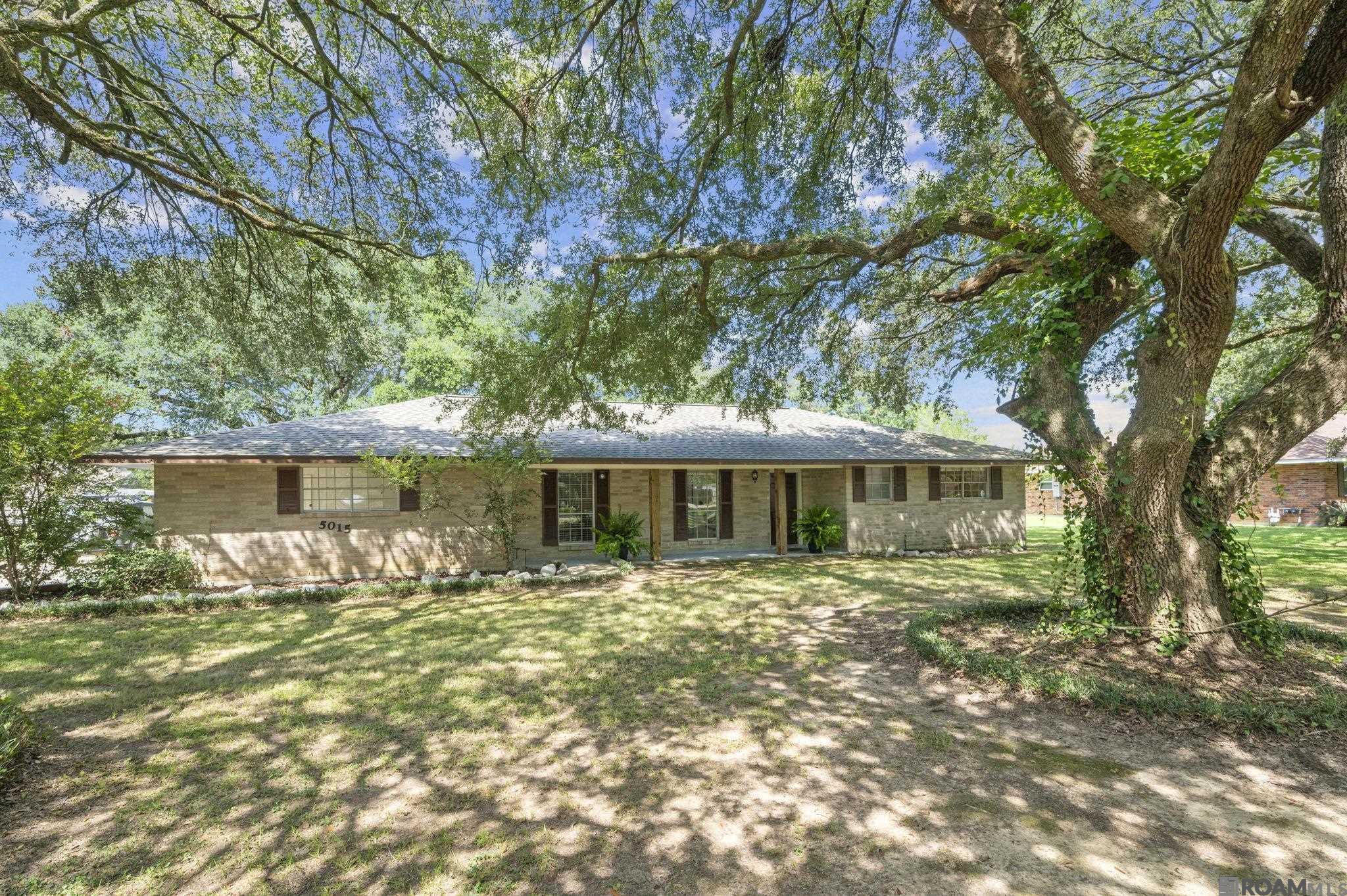 $250,000 to $500,000