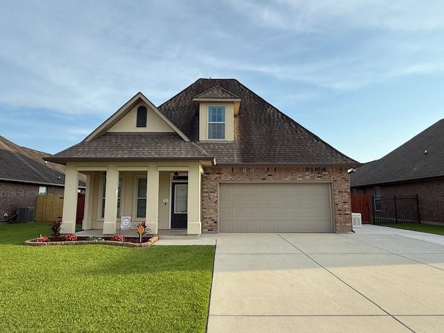 $250,000 to $500,000