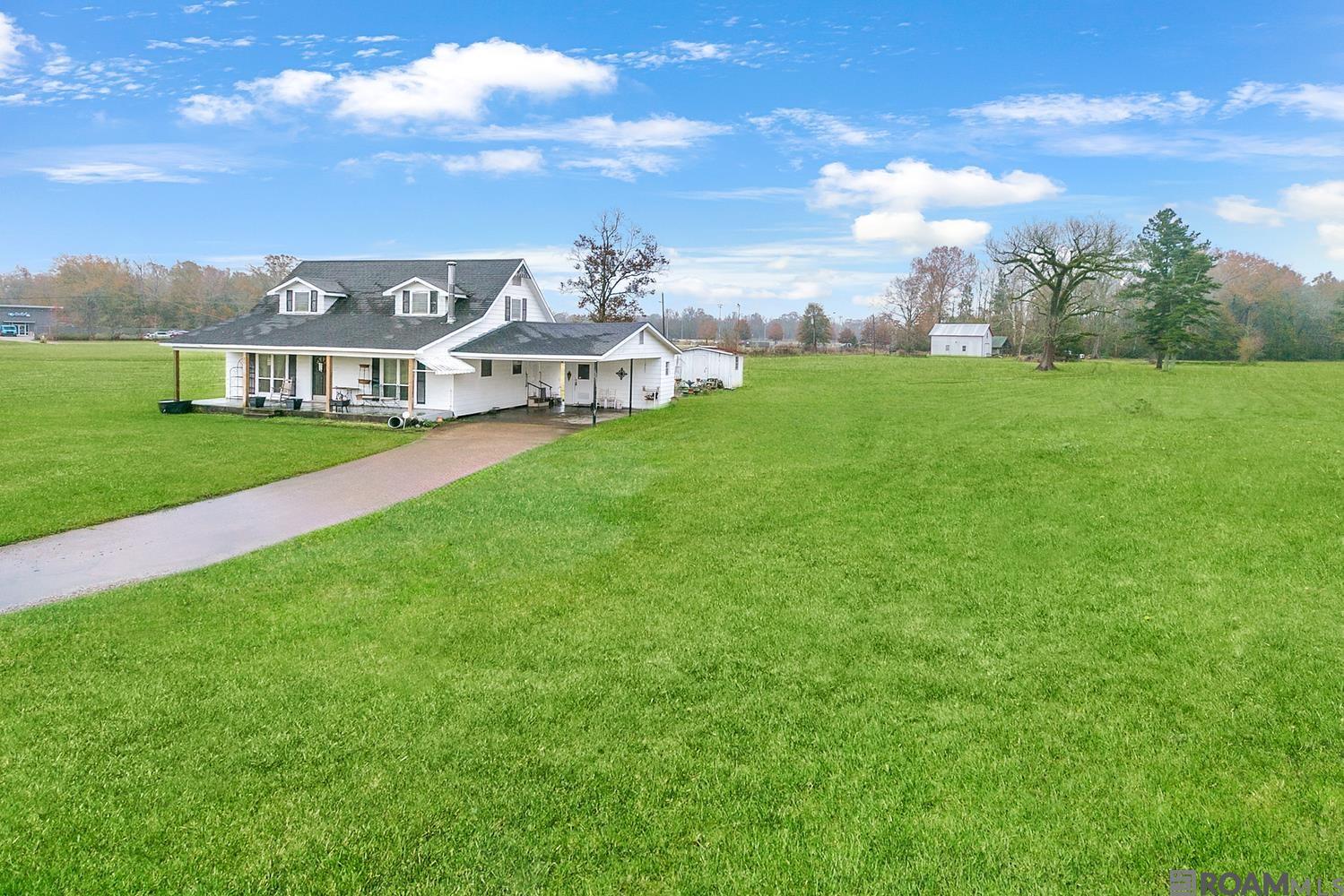 $250,000 to $500,000